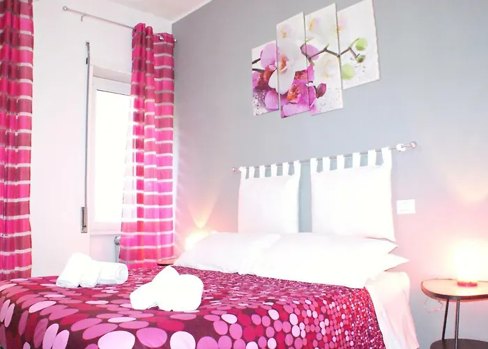 Like Family House 4* Roma