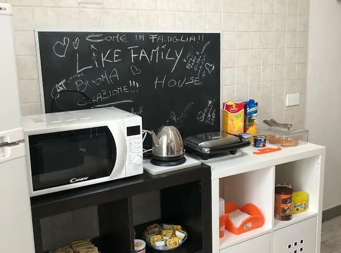 Like Family House Bed & Breakfast