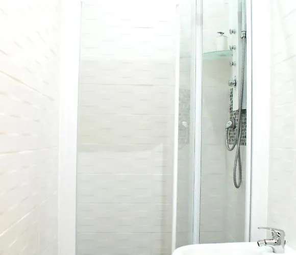Like Family House Bed & Breakfast 4*